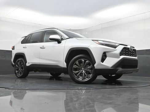 Used 2023 Toyota RAV4 Limited AWD/4WD image 26