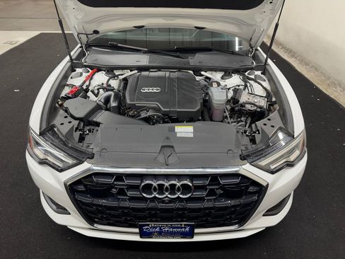 Used 2024 Audi A6 Premium Plus image 11