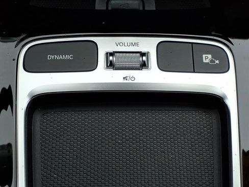 Certified 2025 Mercedes-Benz GLA 250 4MATIC image 19