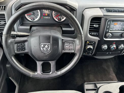 Used 2016 RAM 1500 Express AWD/4WD image 15