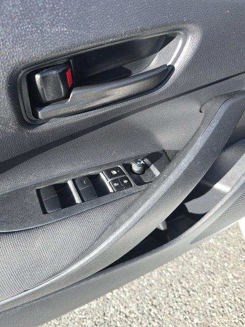 Used 2022 Toyota Corolla LE FWD image 20