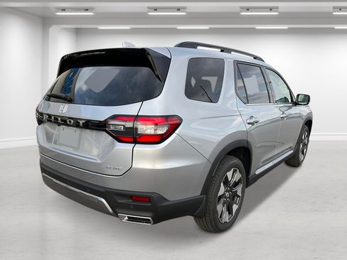 New 2026 Honda Pilot Elite image 3