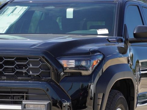 New 2025 Toyota 4Runner TRD Off-Road image 5