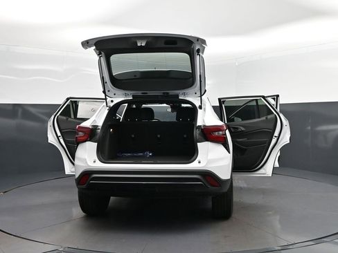 New 2026 Chevrolet Trax RS FWD image 47