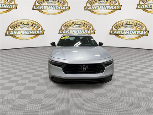 Used 2024 Honda Accord Sport image 6