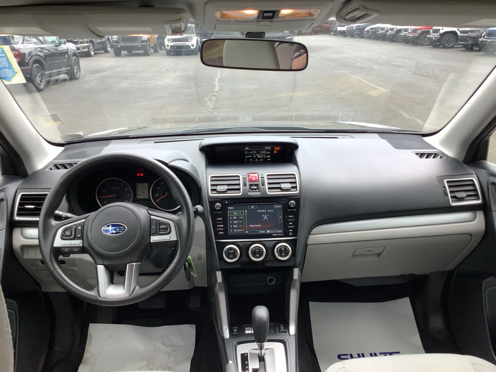 Used 2017 Subaru Forester 2.5i Premium w/ All-Weather Package AWD/4WD image 11