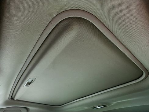 Used 2017 Subaru Outback 2.5i Limited image 26