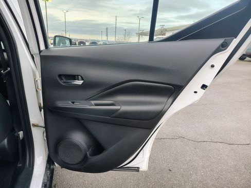 Used 2020 Nissan Kicks SR w/ SR Premium Package image 15