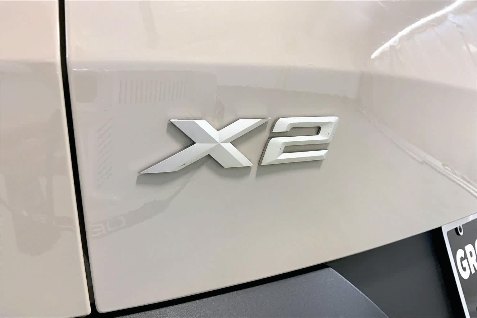 Used 2026 BMW X2 xDrive28i AWD/4WD image 29