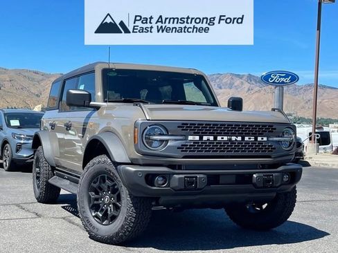New 2026 Ford Bronco Badlands AWD/4WD image 1