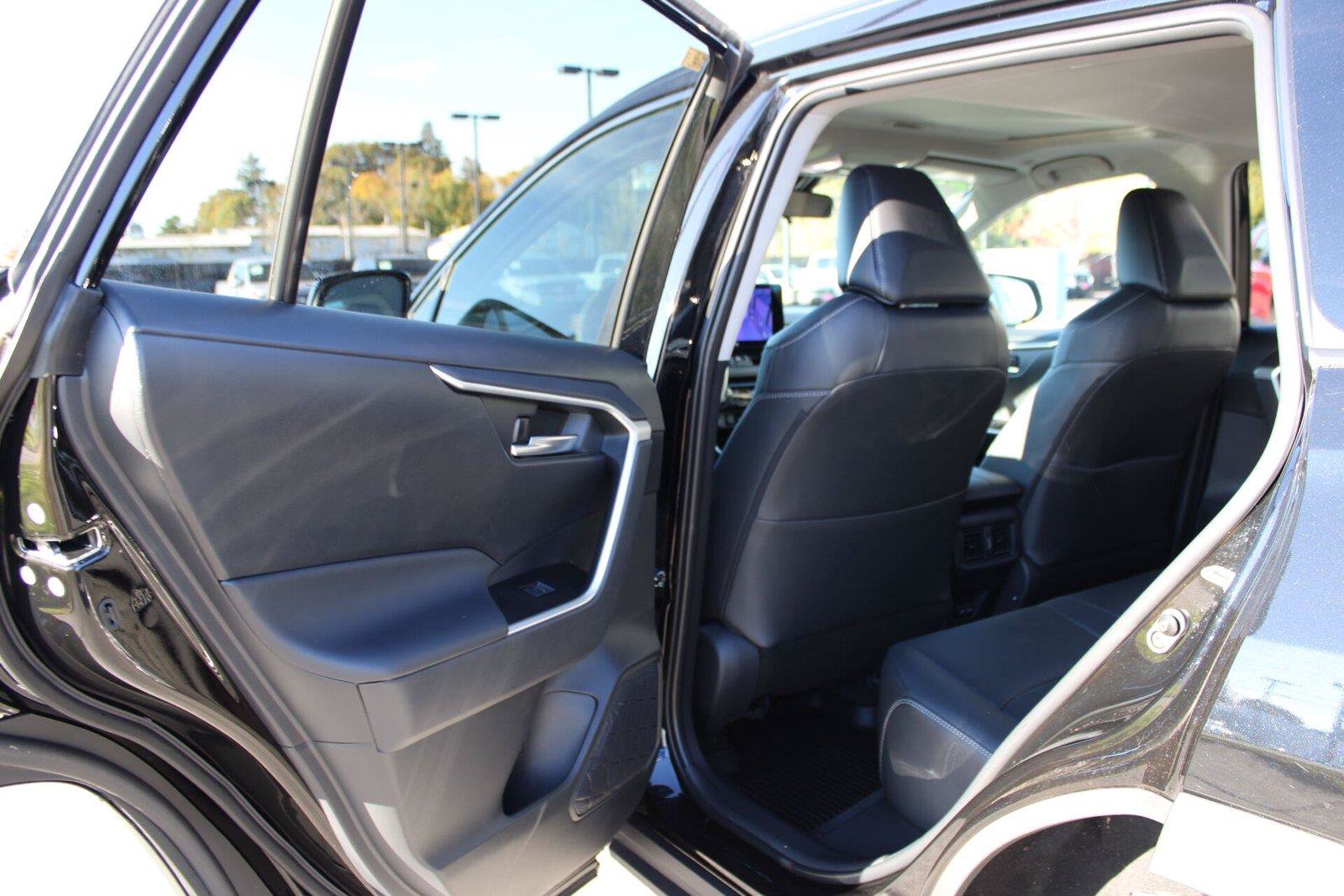 Used 2024 Toyota RAV4 XLE Premium w/ Weather Package AWD/4WD image 15