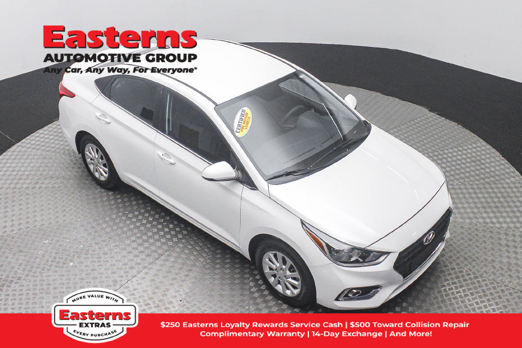 Used 2022 Hyundai Accent SEL FWD image 4