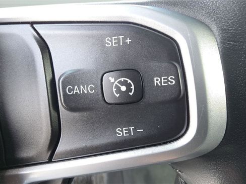 Used 2022 RAM 1500 Big Horn image 10