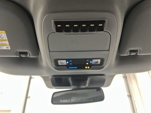 New 2026 Ford F250 XLT w/ XLT Premium Package AWD/4WD image 21