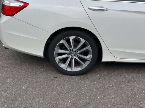 Used 2014 Honda Accord Sport image 10