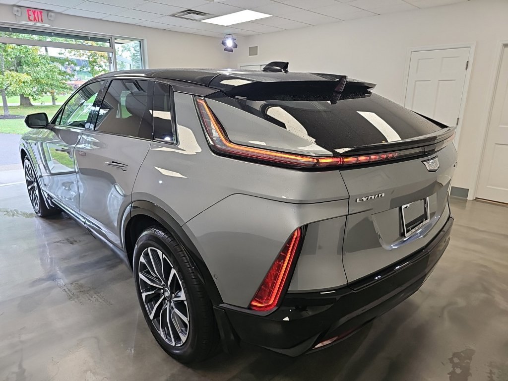 Certified 2024 Cadillac Lyriq Sport AWD/4WD image 5