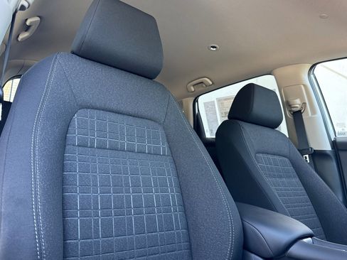 New 2026 Honda HR-V LX image 23