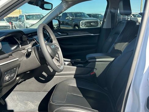 Used 2022 Jeep Grand Cherokee Limited 4xe AWD/4WD image 11