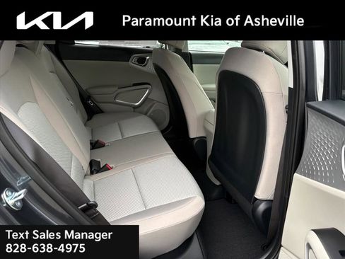 New 2025 Kia Soul LX image 19