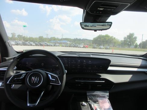 New 2026 Buick Enclave Avenir w/ Super Cruise Package image 17