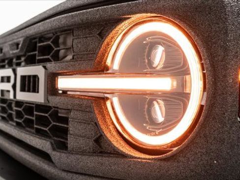 Used 2023 Ford Bronco Outer Banks image 23