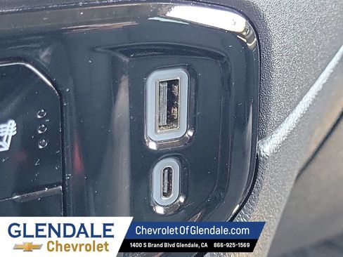 Certified 2025 Chevrolet Silverado 1500 LT RWD image 29