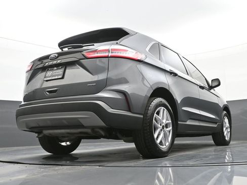 Used 2024 Ford Edge SEL w/ Convenience Package image 39