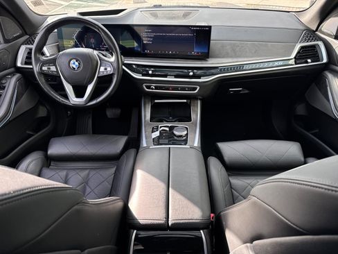 Used 2024 BMW X5 xDrive40i w/ Premium Package image 27