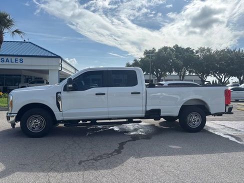Used 2024 Ford F250 XL w/ XL Driver Assist Package RWD image 8