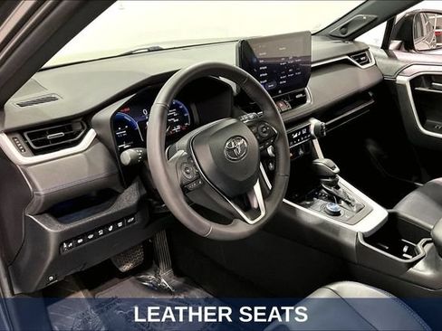 Used 2023 Toyota RAV4 XSE AWD/4WD image 23