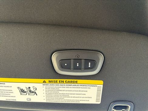 New 2026 Chrysler Pacifica Select image 30