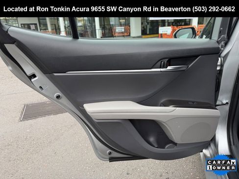 Used 2022 Toyota Camry LE w/ Carpet Mat Package (TMS) image 27