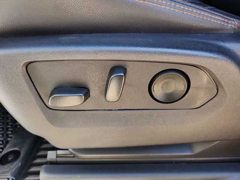 Used 2024 GMC Sierra 1500 AT4 w/ AT4 Premium Package image 15