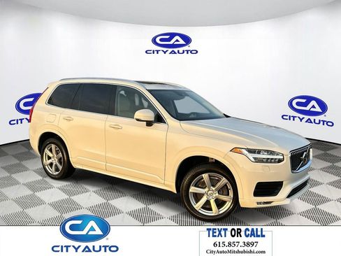 Used 2021 Volvo XC90 T5 Momentum image 1