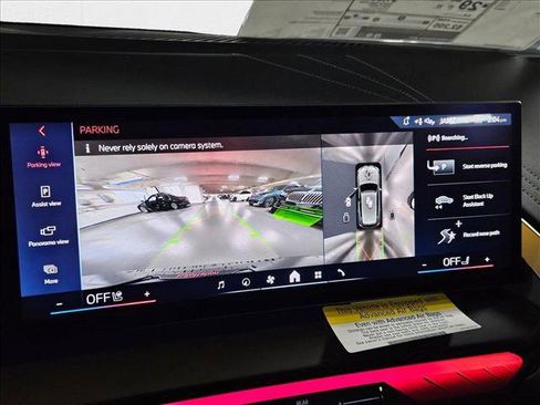 Used 2025 BMW X3 xDrive30i w/ Premium Package image 13