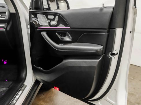 Used 2020 Mercedes-Benz GLE 450 4MATIC image 34