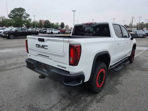 New 2026 GMC Sierra 1500 AT4X w/ LPO, Black Badging Package image 3