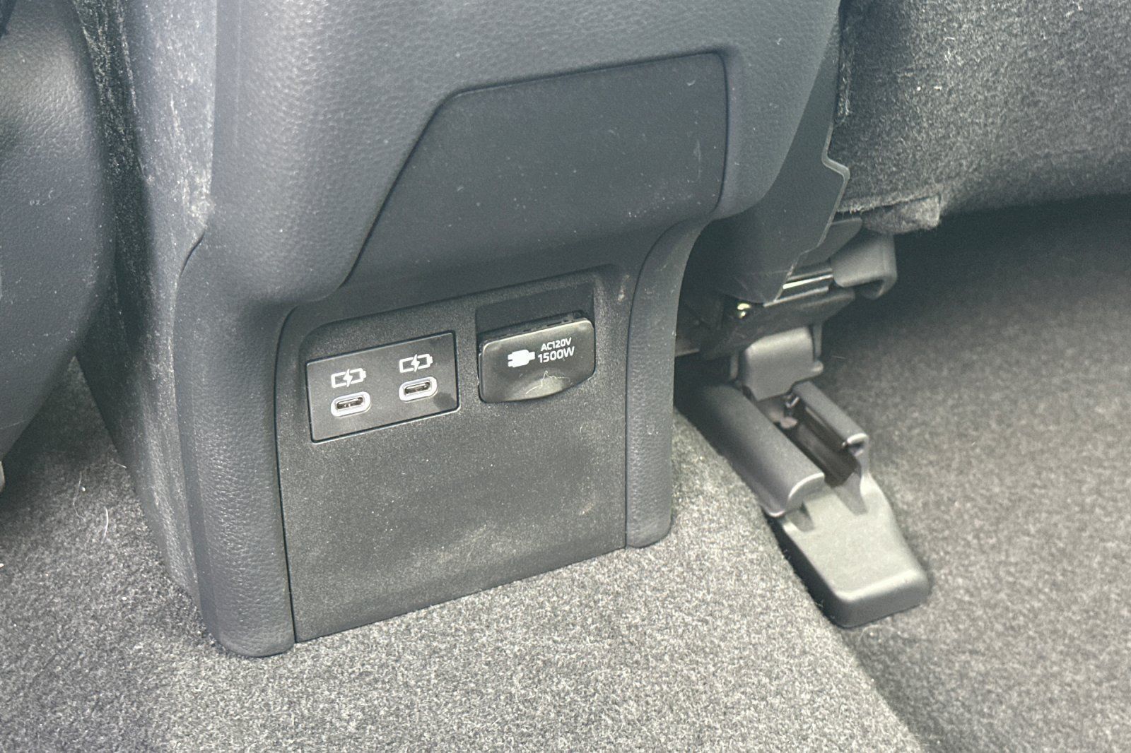 Certified 2026 Toyota Prius Plug-In Hybrid FWD image 44