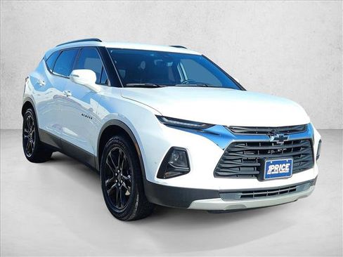 Used 2021 Chevrolet Blazer LT w/ Sound & Technology Package image 3