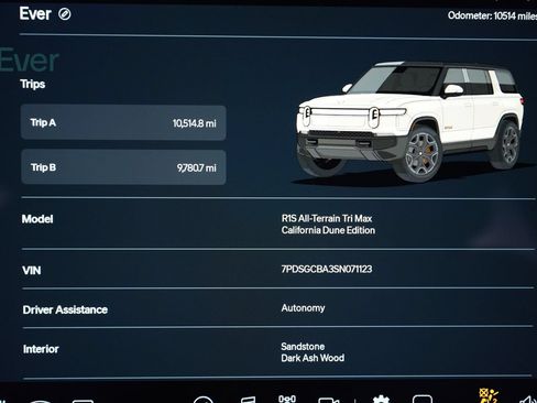 Used 2025 Rivian R1S Adventure AWD/4WD image 7