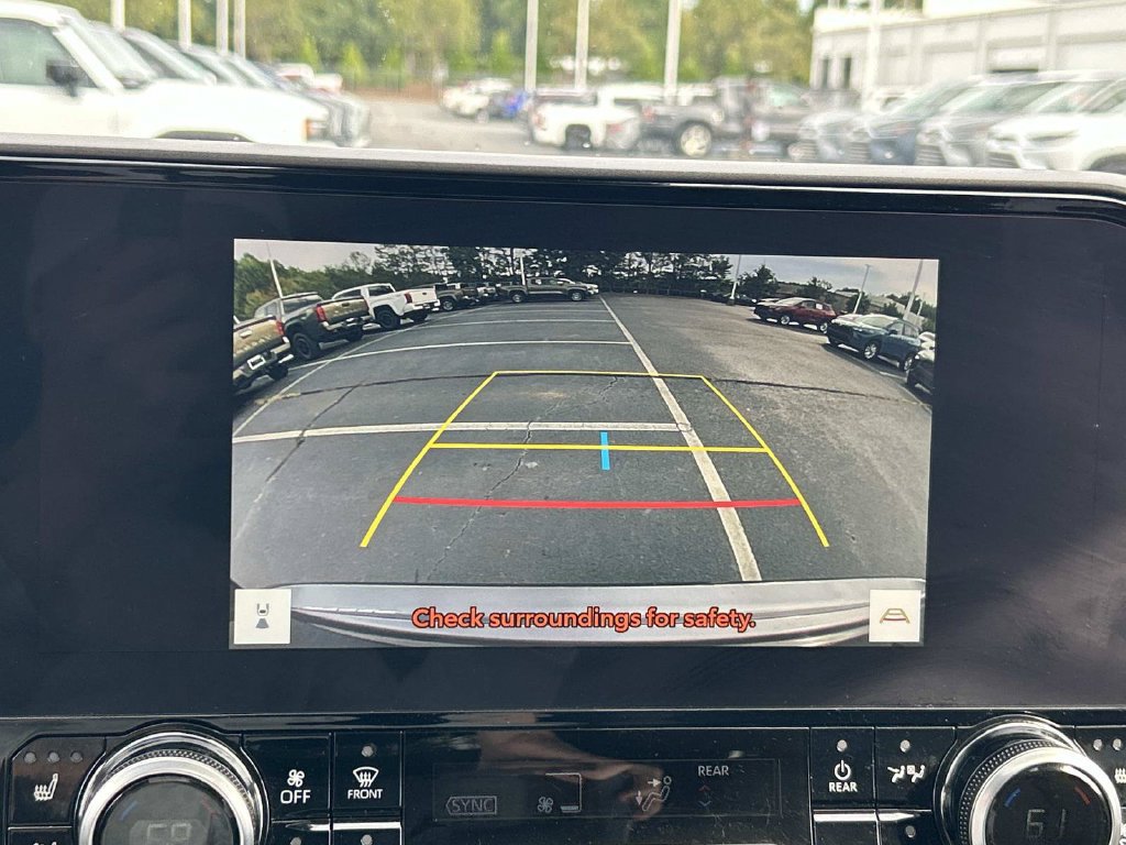 Used 2023 Toyota Highlander Limited AWD/4WD image 41