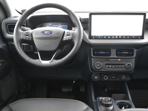 New 2025 Ford Maverick Lobo image 15