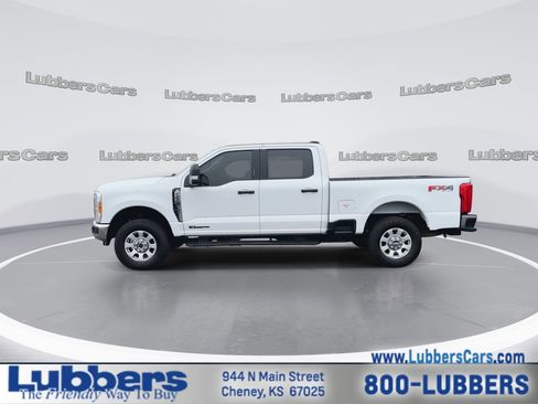 Used 2023 Ford F250 XLT w/ FX4 Off-Road Package image 5