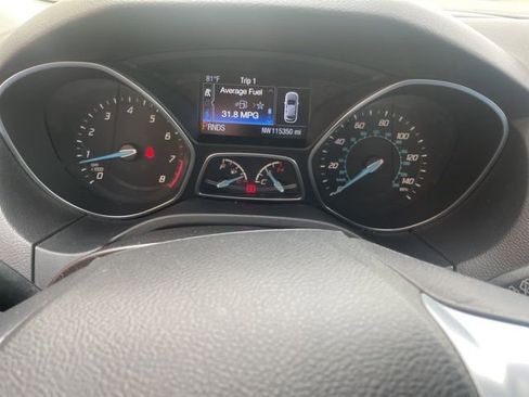 Used 2014 Ford Focus Titanium FWD image 31