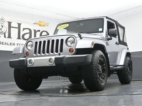 Used 2013 Jeep Wrangler Sahara w/ Dual Top Group AWD/4WD image 51