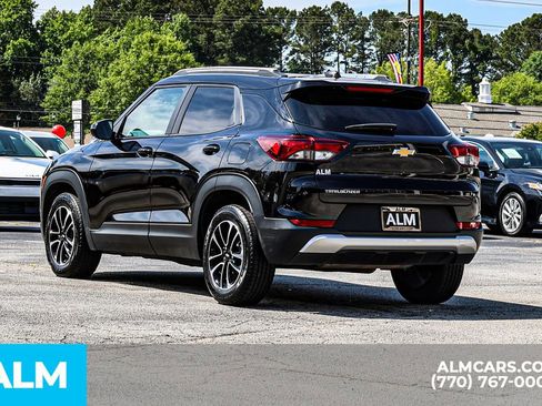Used 2025 Chevrolet TrailBlazer LT FWD image 7