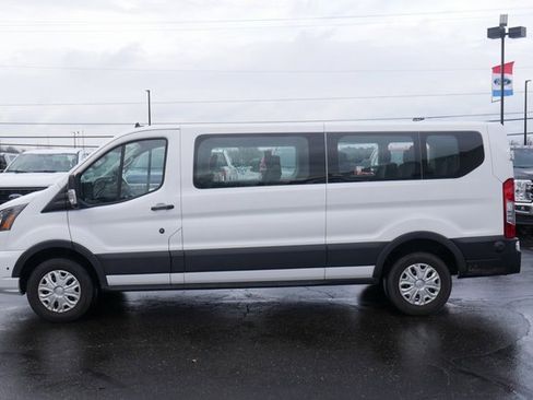 Used 2024 Ford Transit 350 XLT image 8