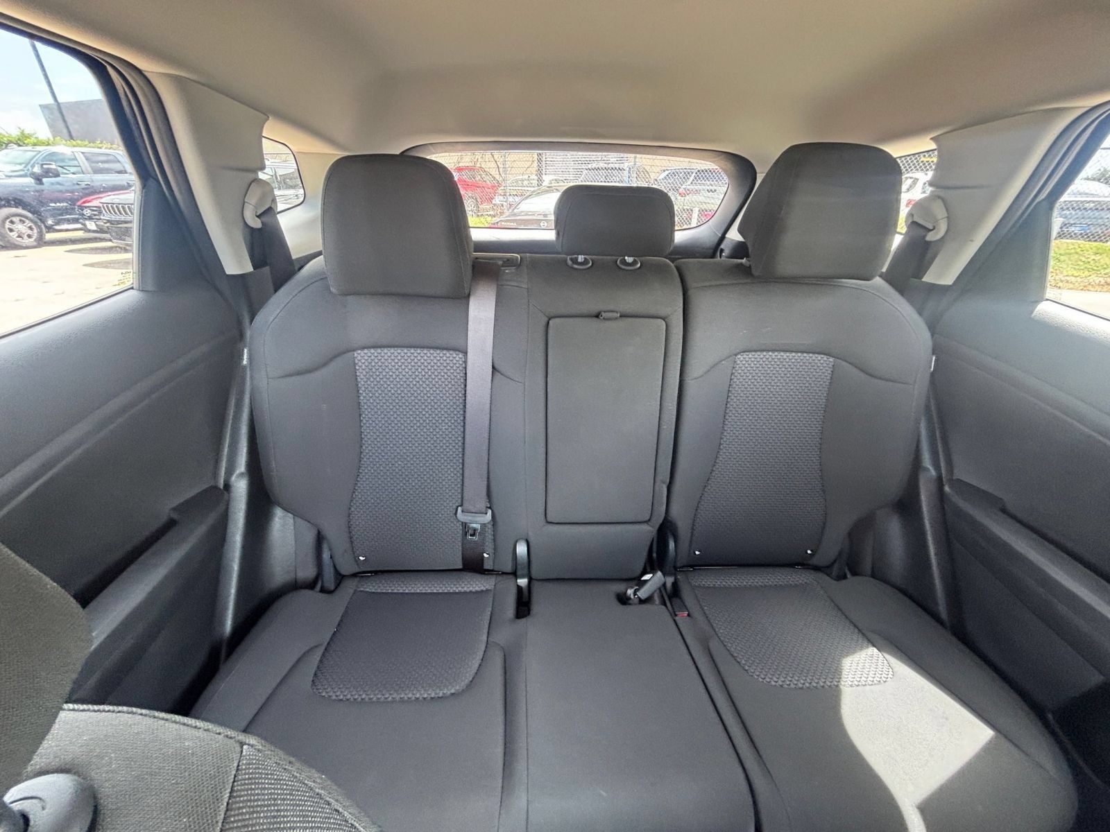 Used 2026 Kia Sportage LX FWD image 37