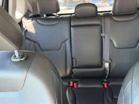 Used 2022 Jeep Compass Limited AWD/4WD image 14