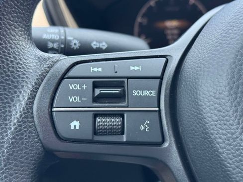 Used 2025 Honda CR-V LX image 20